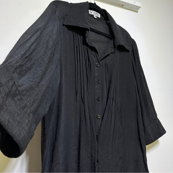 Black Button-Up Silk Tunic - Picture 3 of 10